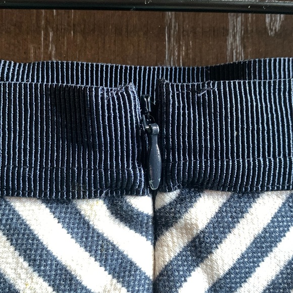 Ann Taylor women’s skirt blue white flare size 6 nautical coastal beachy - Picture 5 of 10